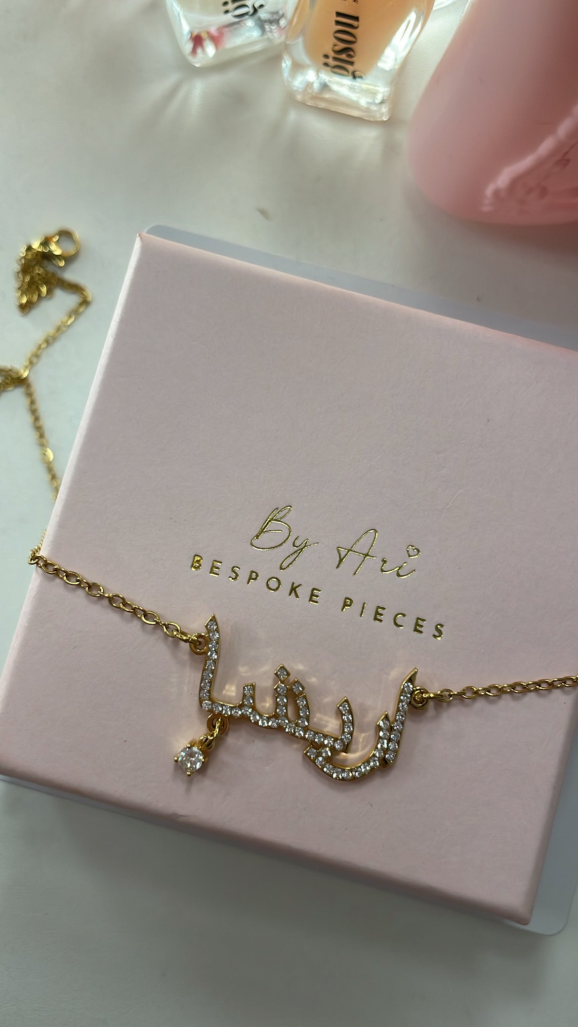 Diamanté Arabic necklace