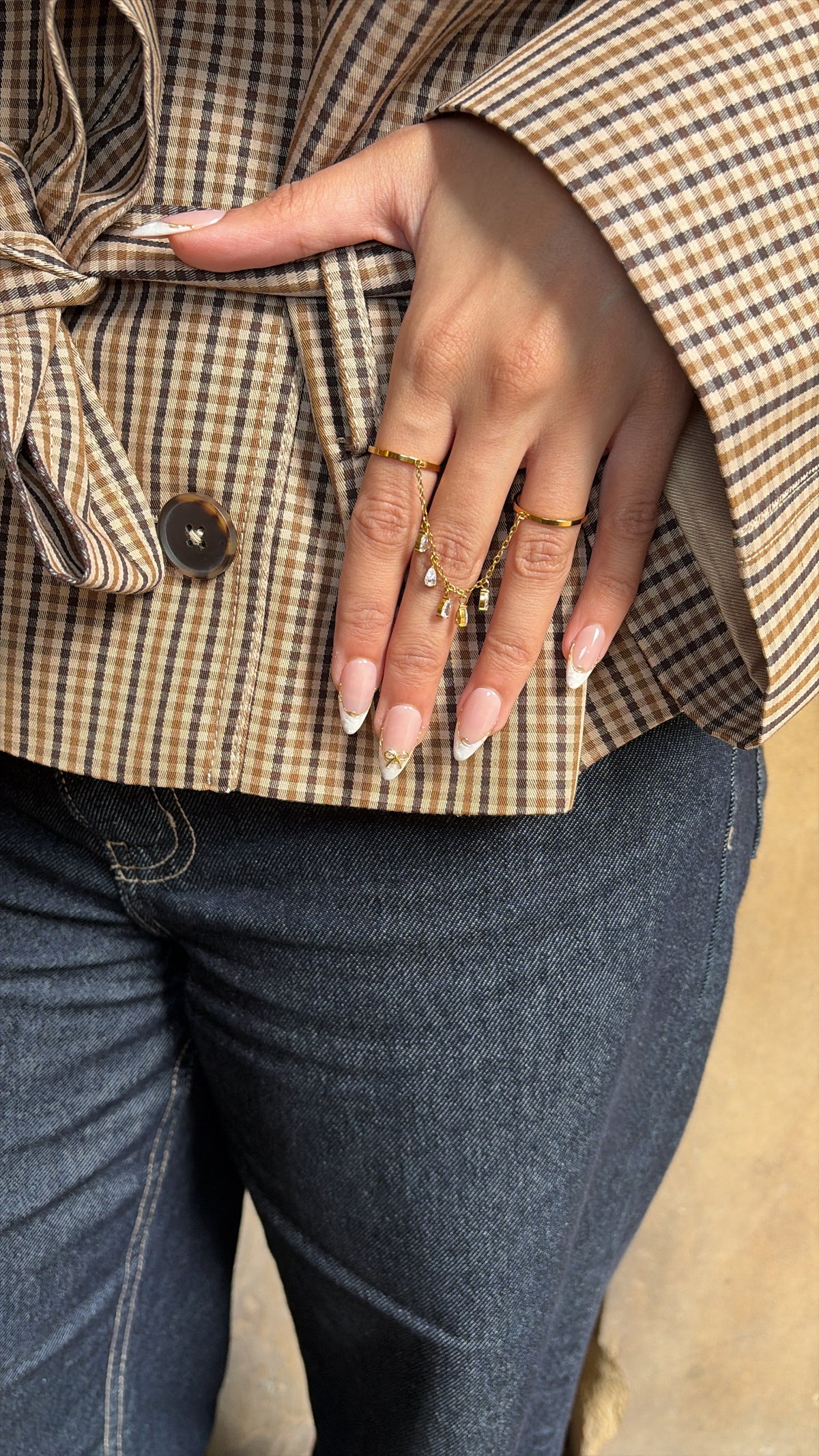Elora dangle ring