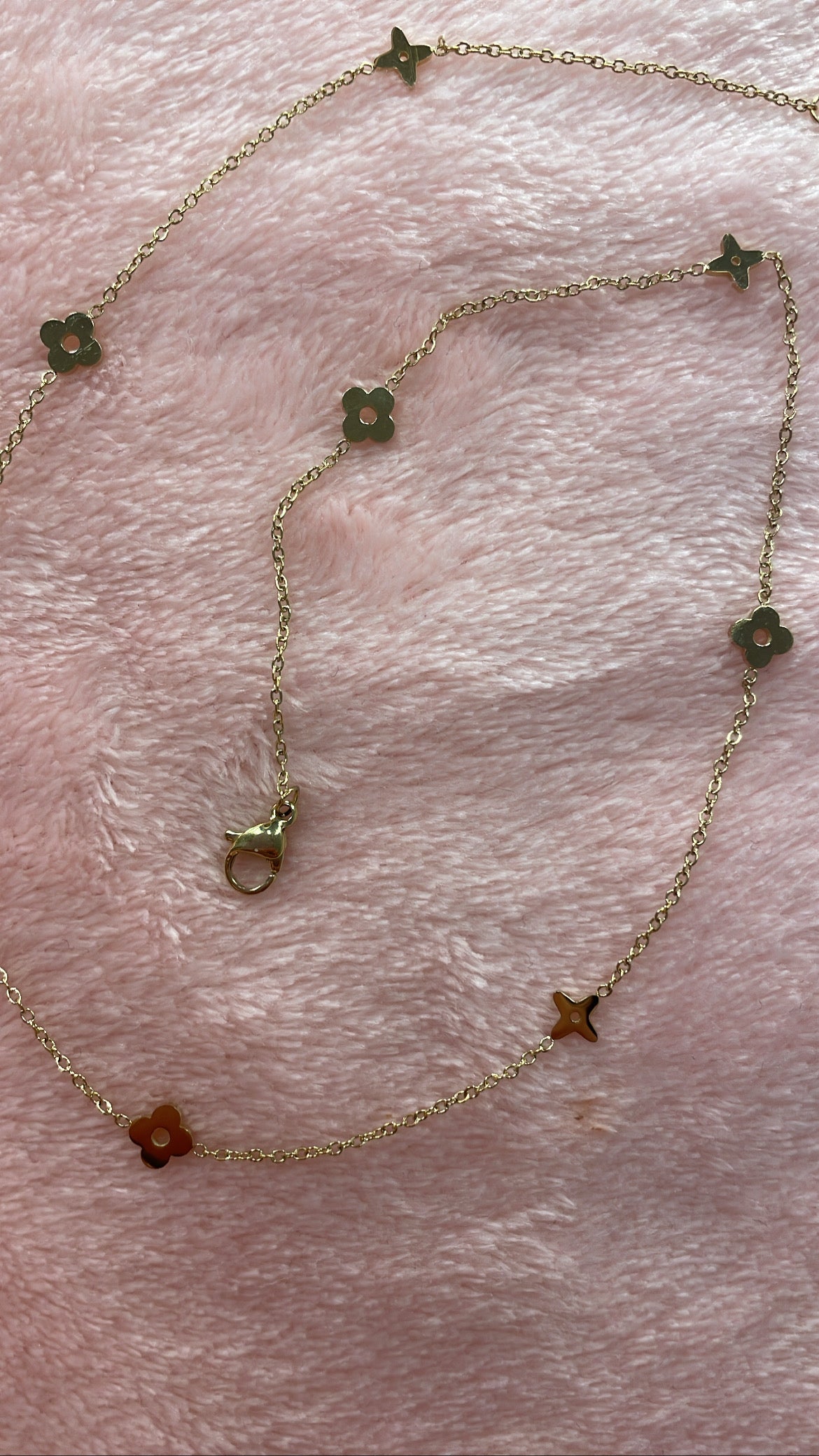 Clover Necklace – BY ARI