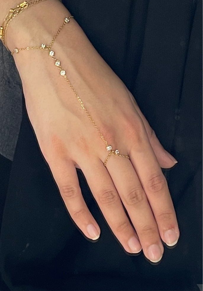 Esme hand chain